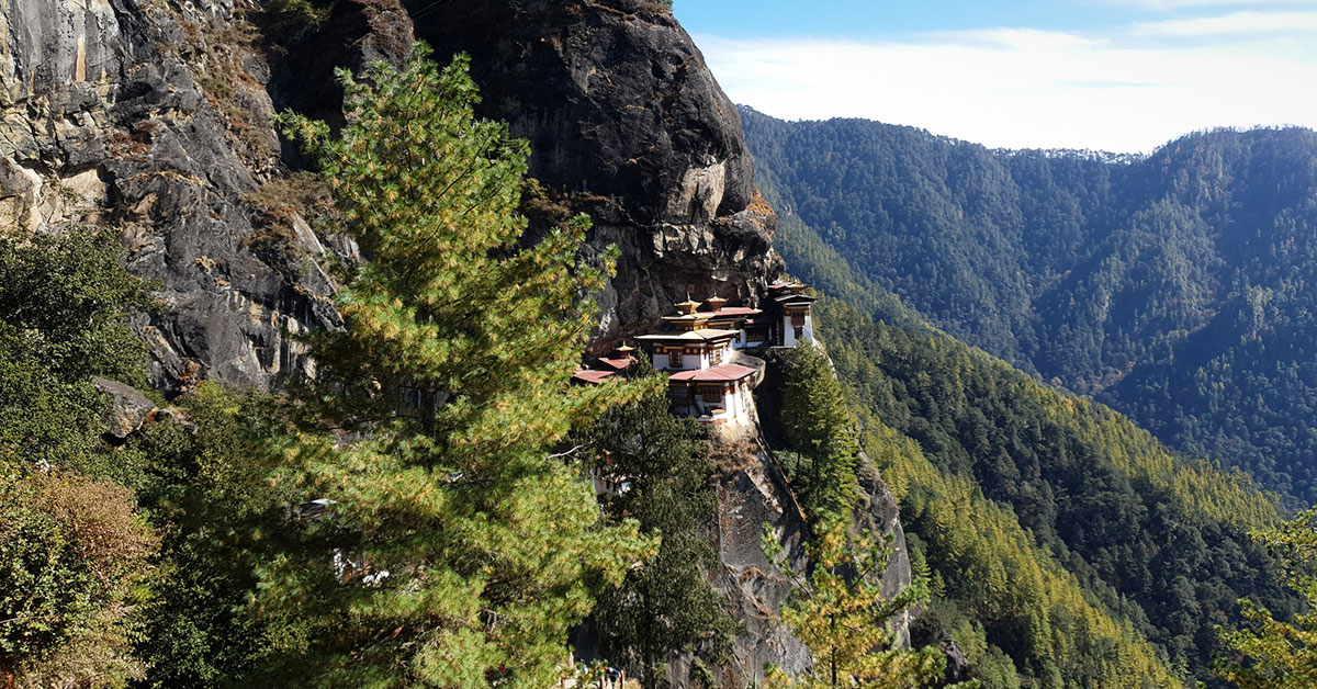 Budget vs Luxury Travel in Bhutan